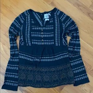 North Face sweater